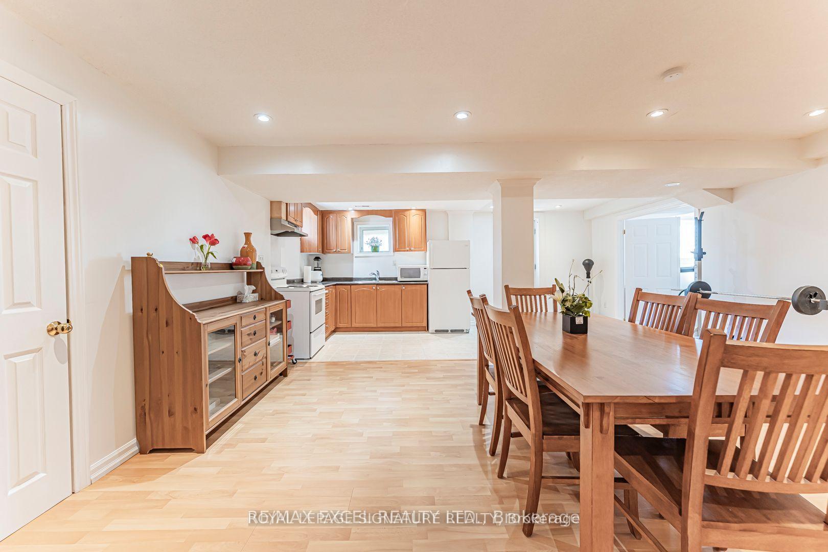 Photo 5 of Unit Bsmt, 65 Falling River Drive, Richmond Hill, Devonsleigh — HOMEH