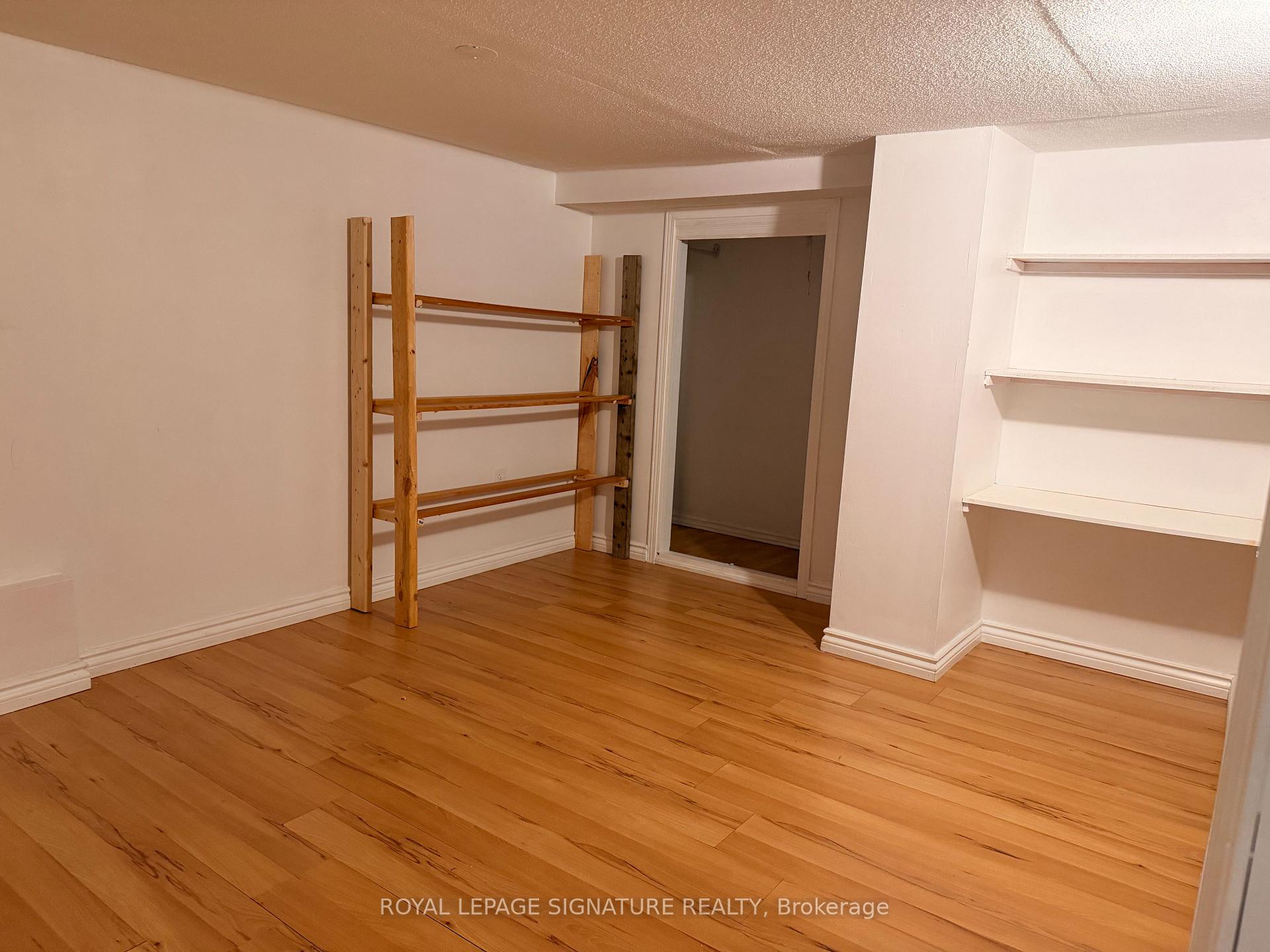 Photo 10 of Unit Bsmt, 65 Falling River Drive, Richmond Hill, Devonsleigh — HOMEH