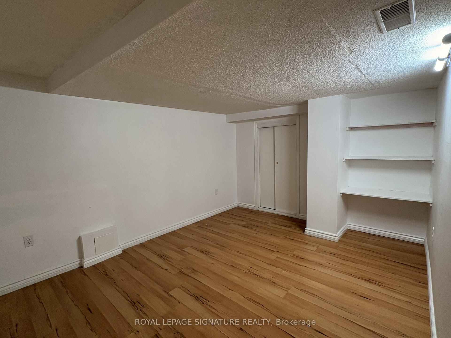 Photo 12 of Unit Bsmt, 65 Falling River Drive, Richmond Hill, Devonsleigh — HOMEH