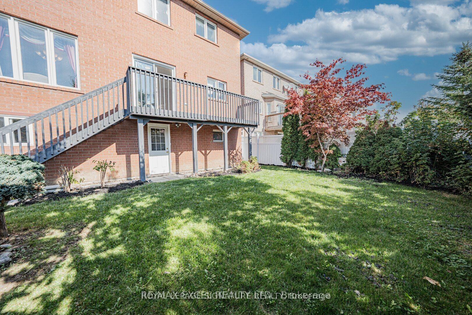 Photo 17 of Unit Bsmt, 65 Falling River Drive, Richmond Hill, Devonsleigh — HOMEH
