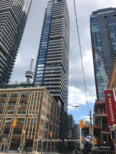 Front of Unit 4001, 115 Blue Jays Way