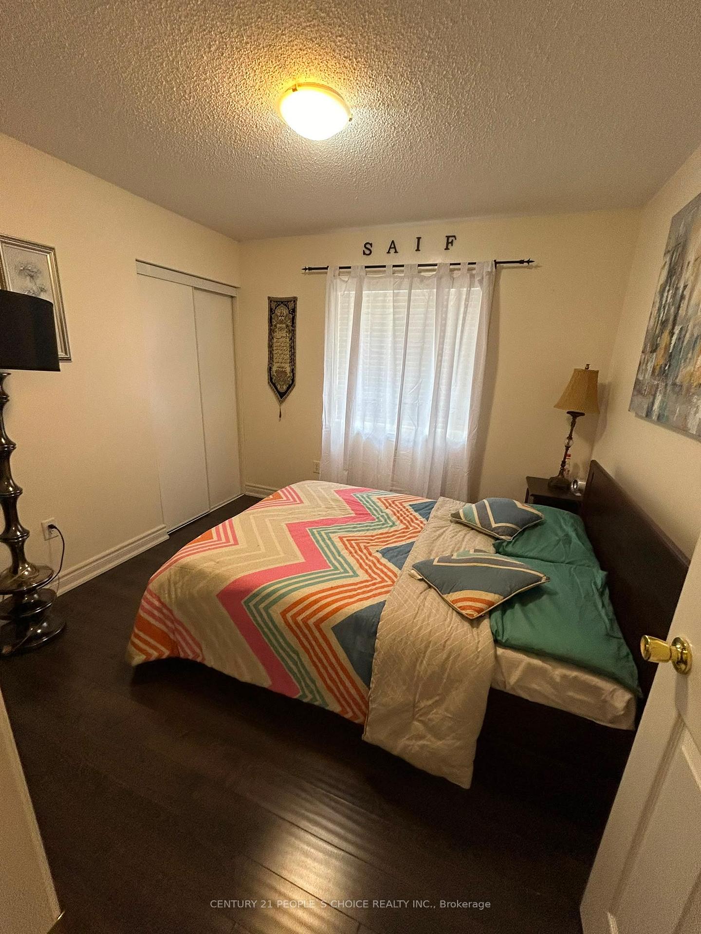 Photo 10 of 58 Ponymeadow Way, Brampton, Credit Valley — HOMEH