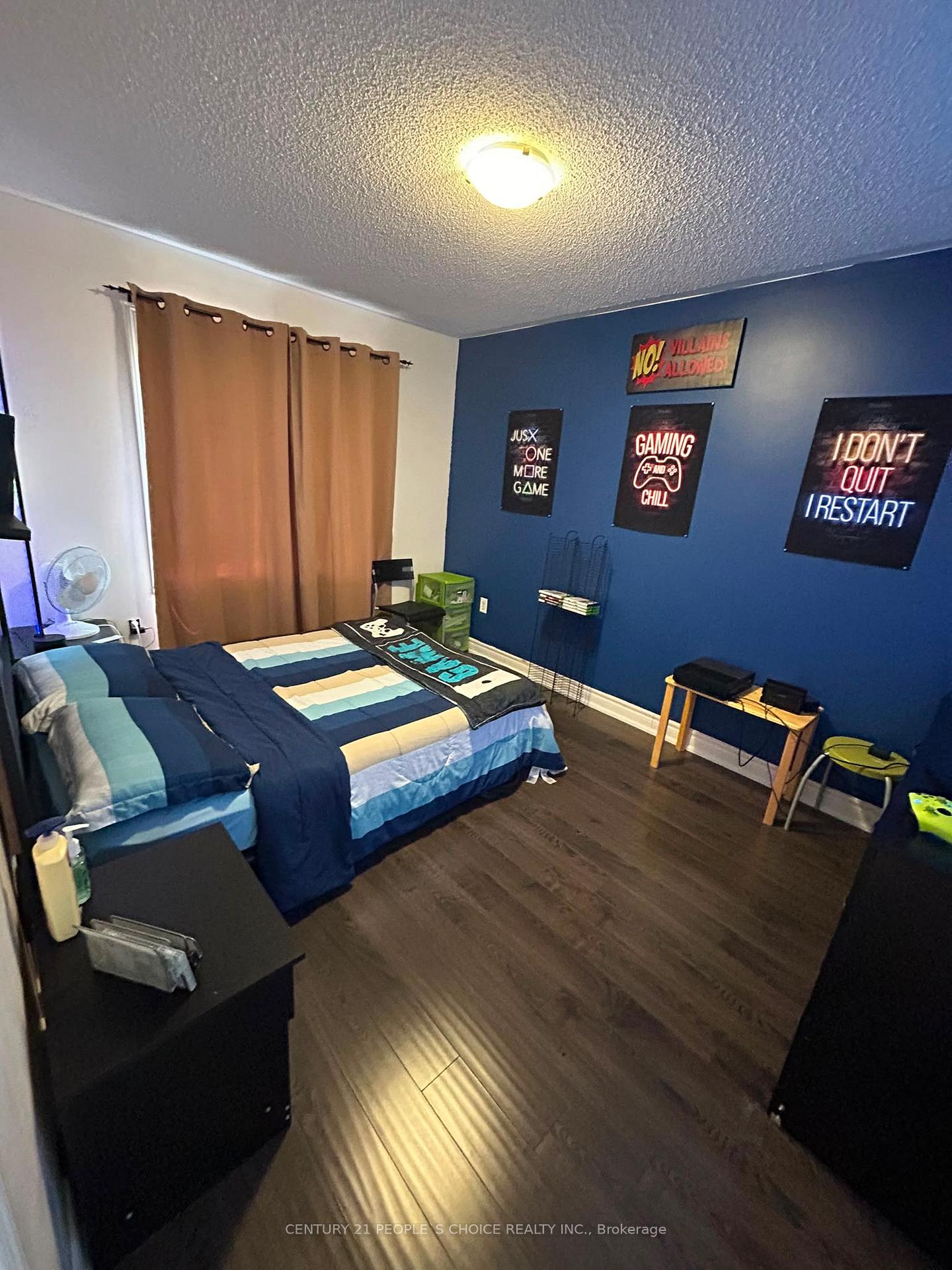 Photo 29 of 58 Ponymeadow Way, Brampton, Credit Valley — HOMEH