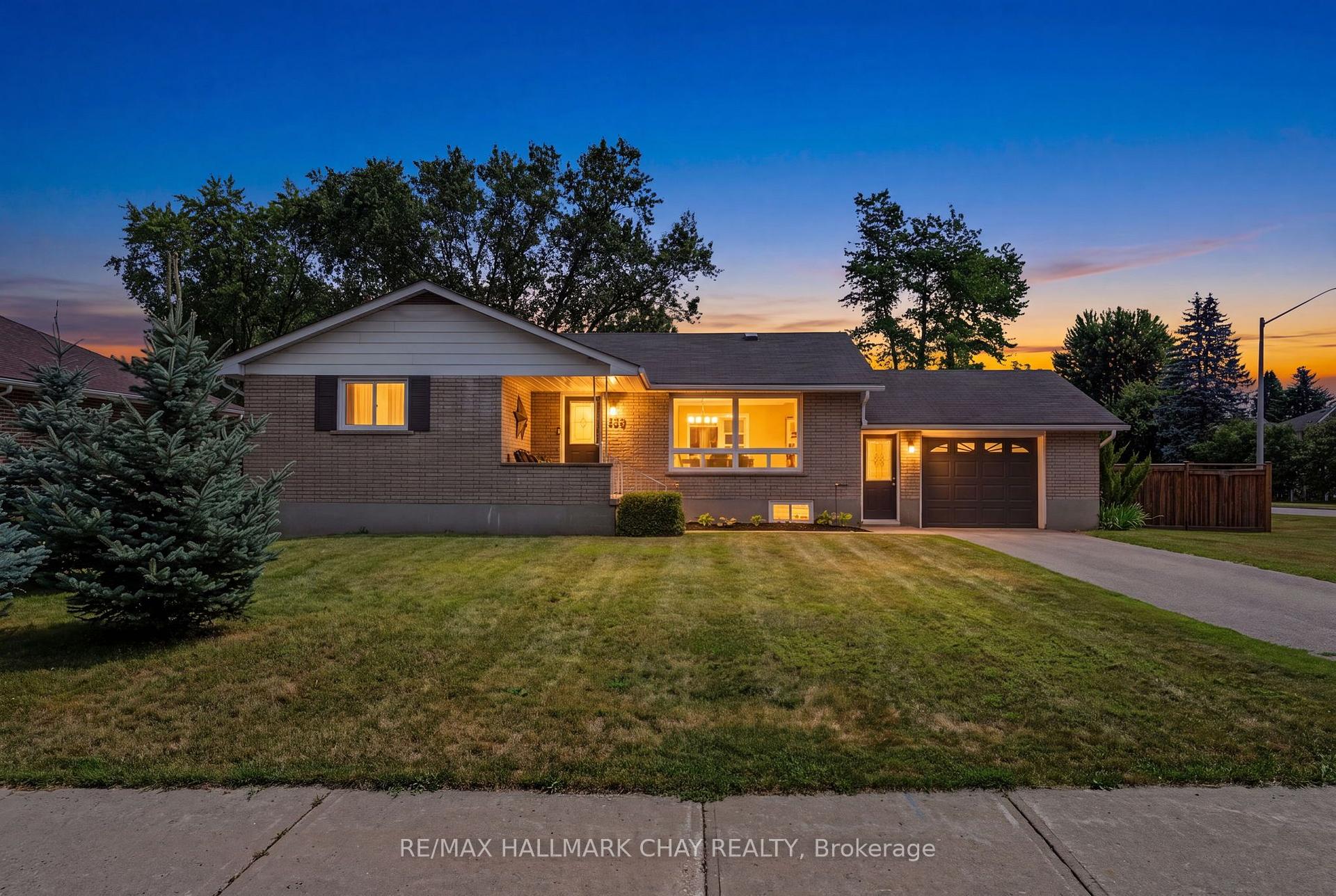Photo 1 of 13 Downey Avenue, New Tecumseth, Alliston — HOMEH