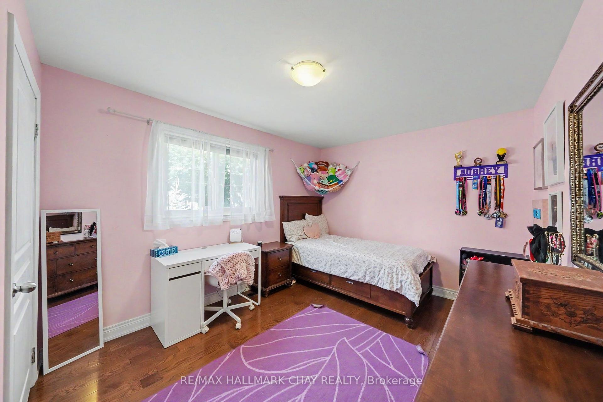 Photo 23 of 13 Downey Avenue, New Tecumseth, Alliston — HOMEH
