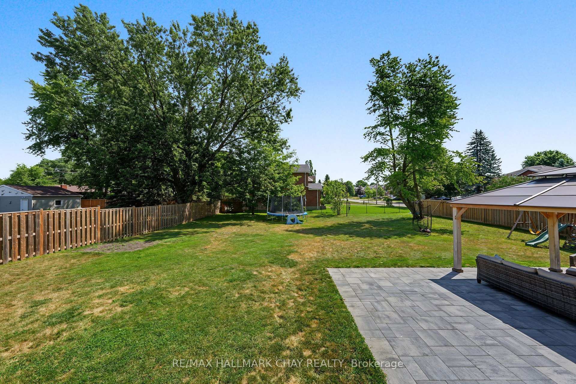 Photo 43 of 13 Downey Avenue, New Tecumseth, Alliston — HOMEH
