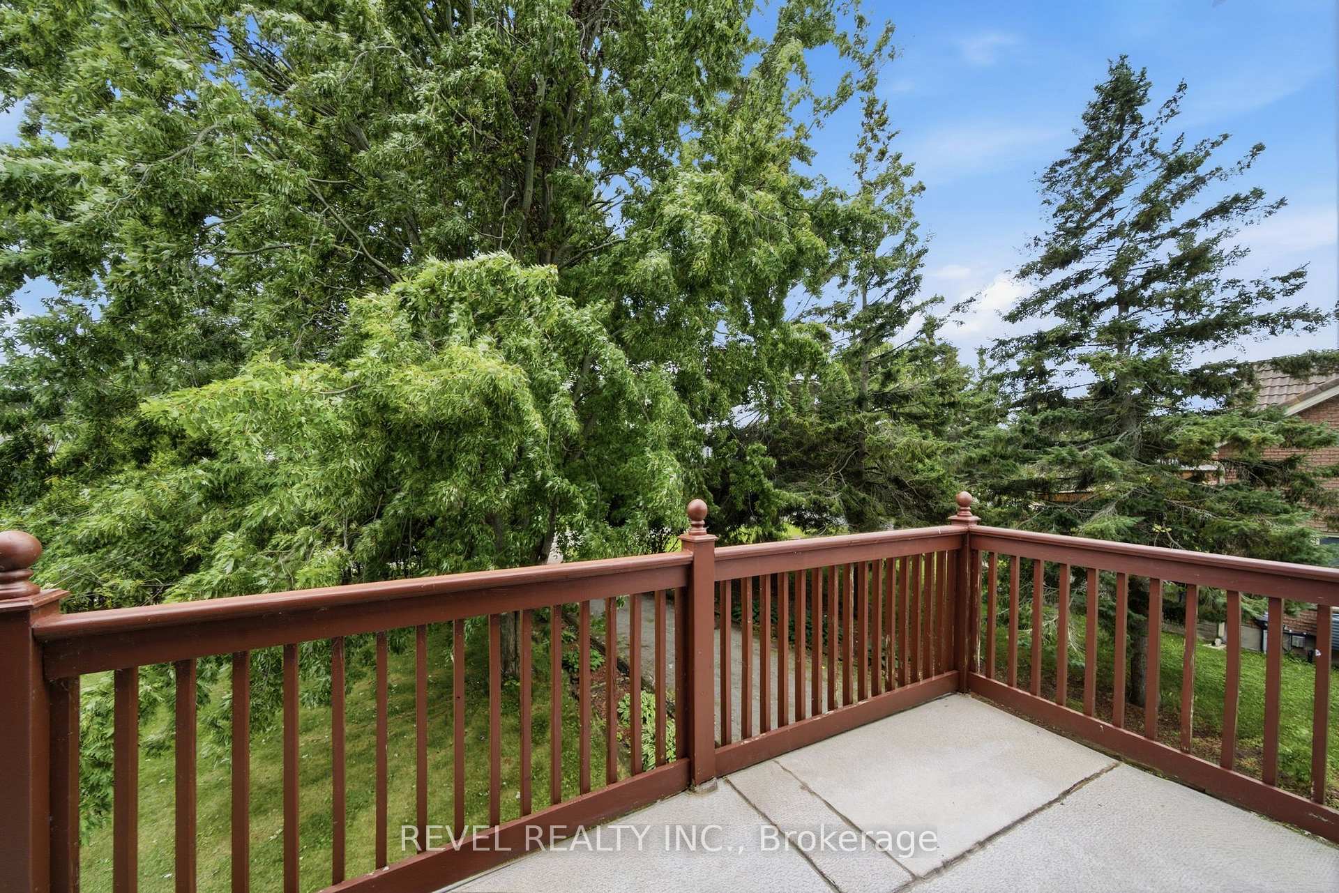 Photo 37 of 17 Ontoro Boulevard, Ajax, South East — HOMEH