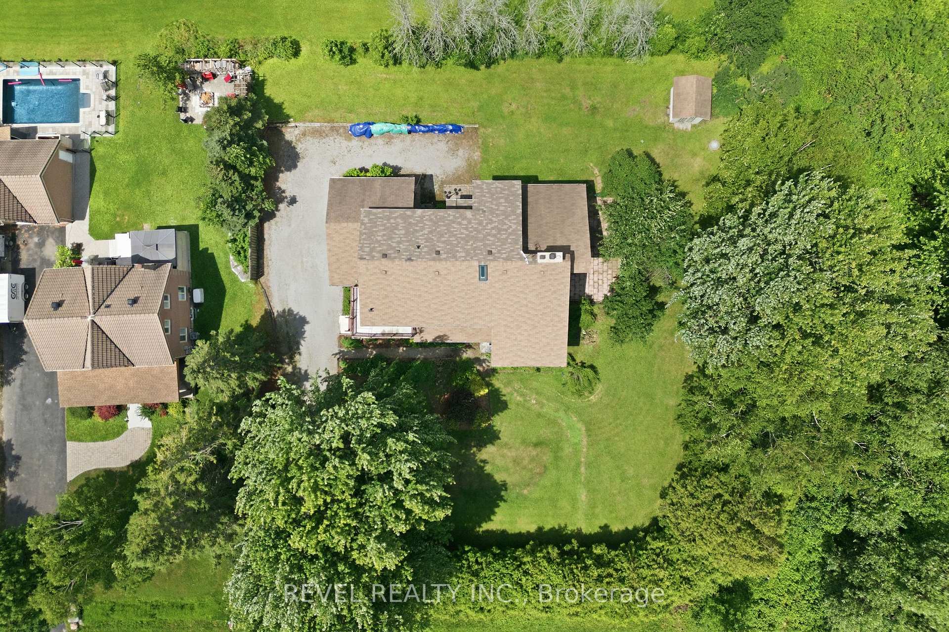 Photo 42 of 17 Ontoro Boulevard, Ajax, South East — HOMEH