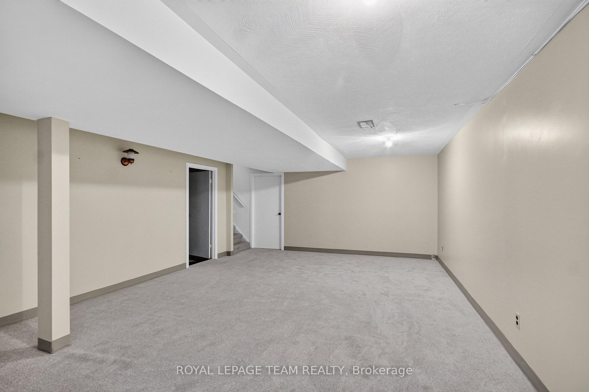 Photo 28 of 53 Fieldrow Street, Ottawa, Meadowlands/Crestview — HOMEH