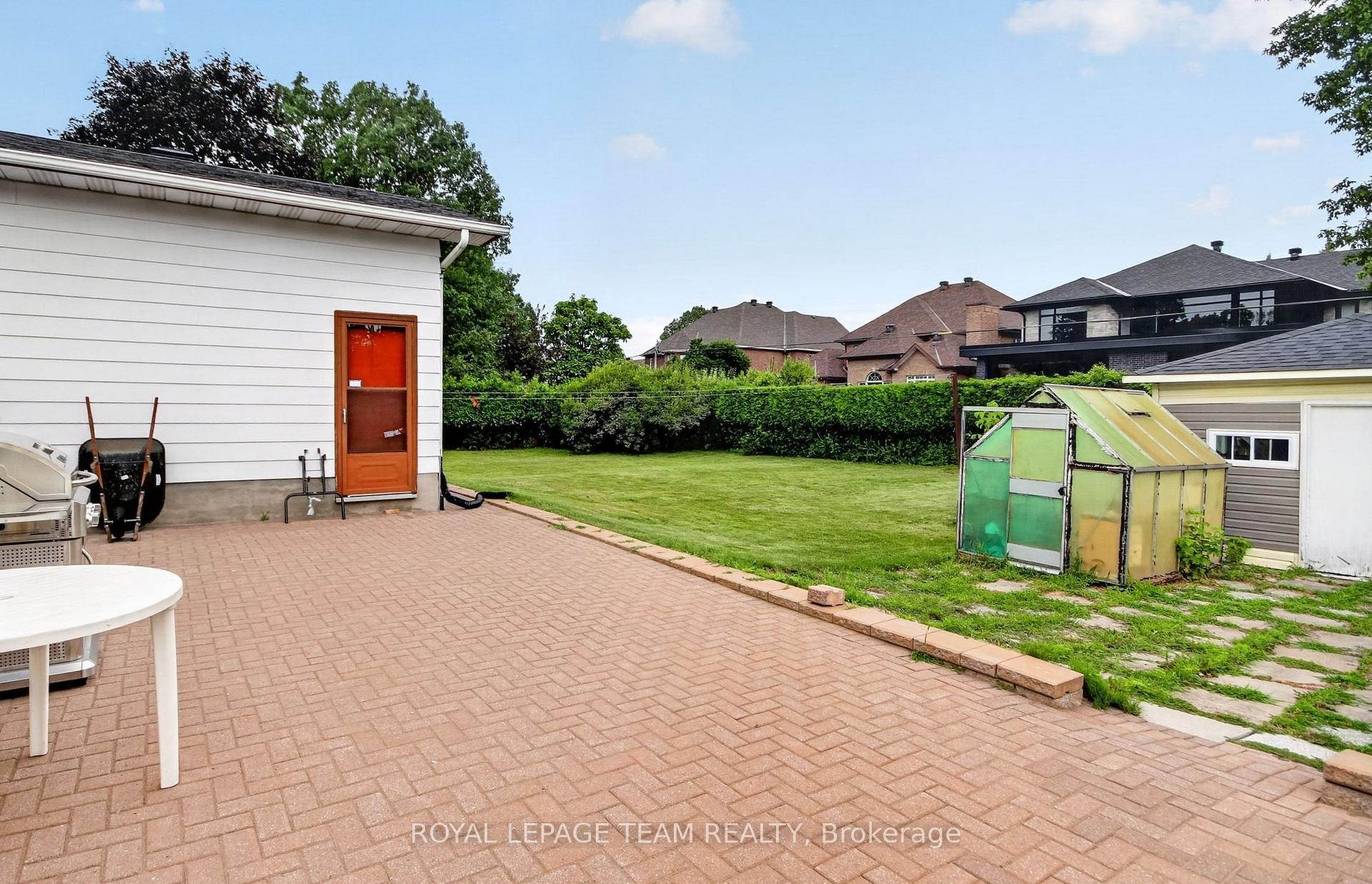 Photo 29 of 53 Fieldrow Street, Ottawa, Meadowlands/Crestview — HOMEH