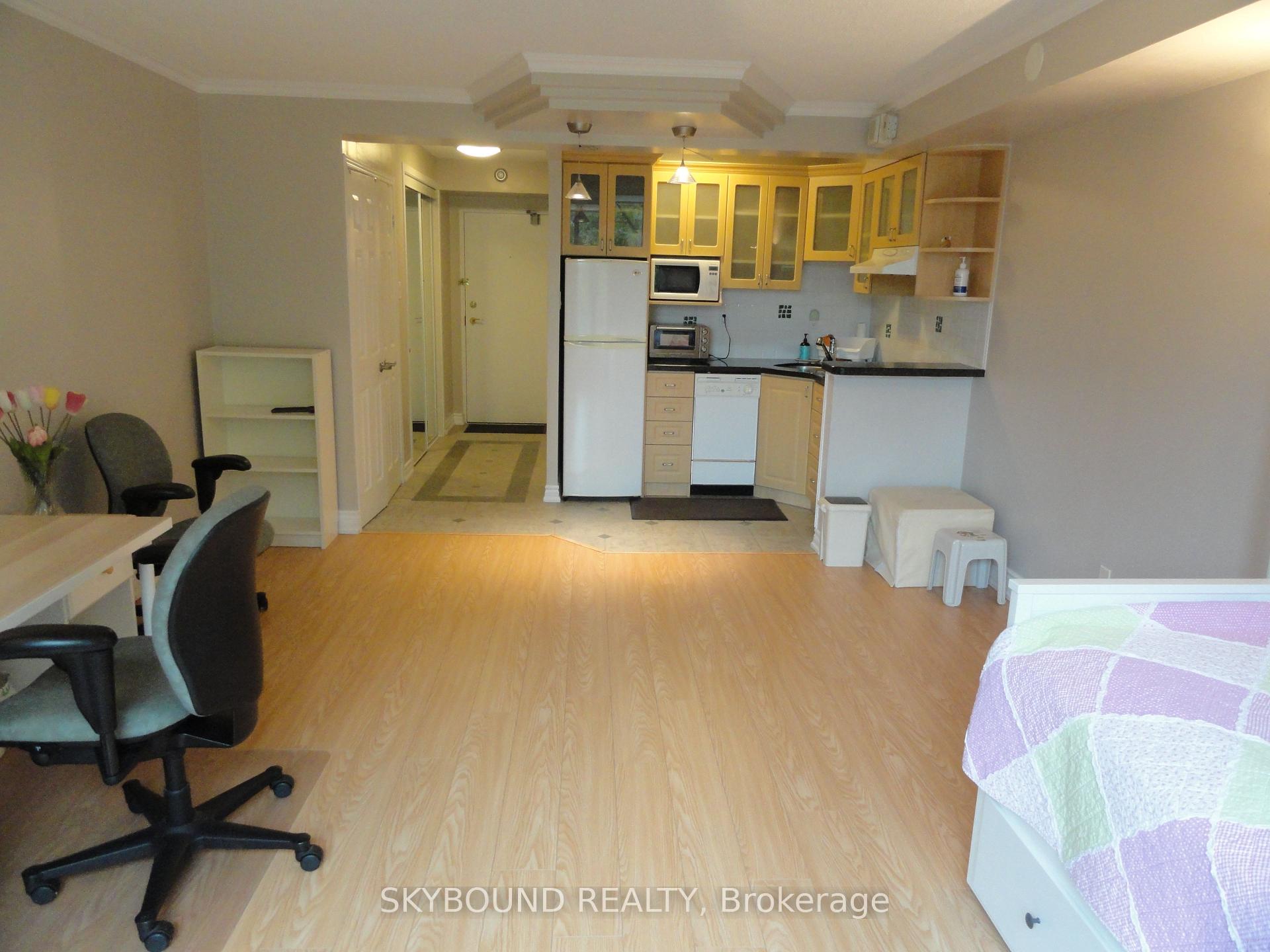 Photo 11 of Unit #306, 95 Prince Arthur Avenue, Toronto, The Annex — HOMEH
