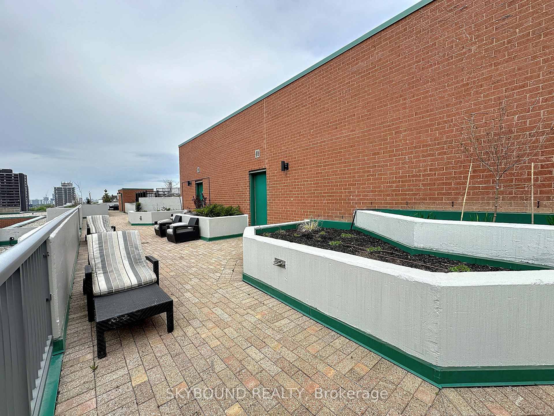 Photo 18 of Unit #306, 95 Prince Arthur Avenue, Toronto, The Annex — HOMEH
