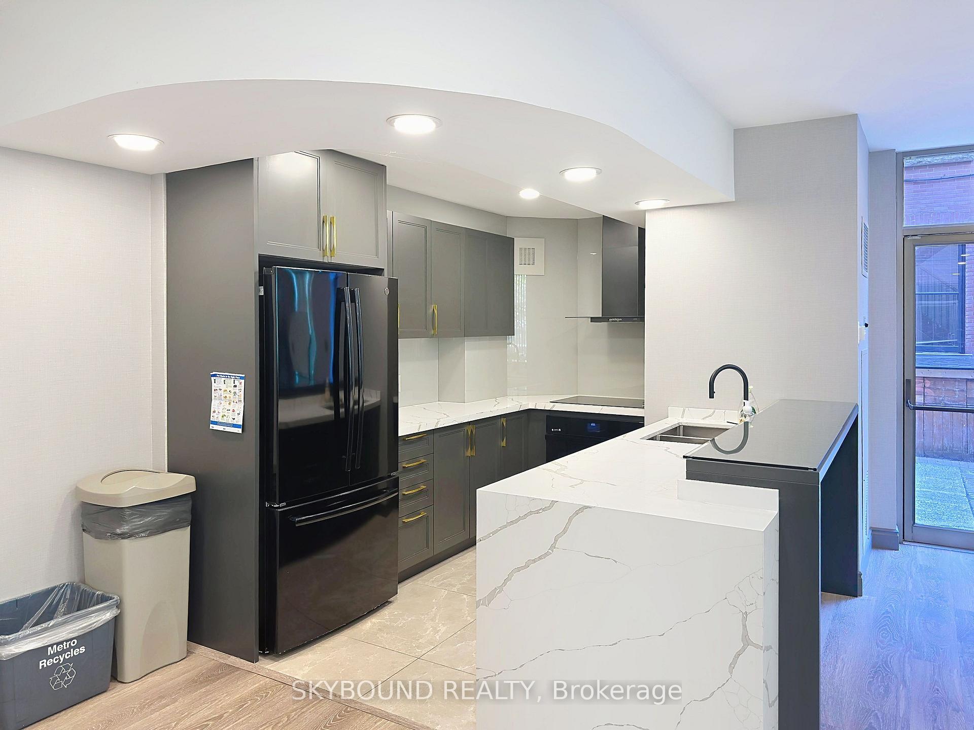 Photo 21 of Unit #306, 95 Prince Arthur Avenue, Toronto, The Annex — HOMEH