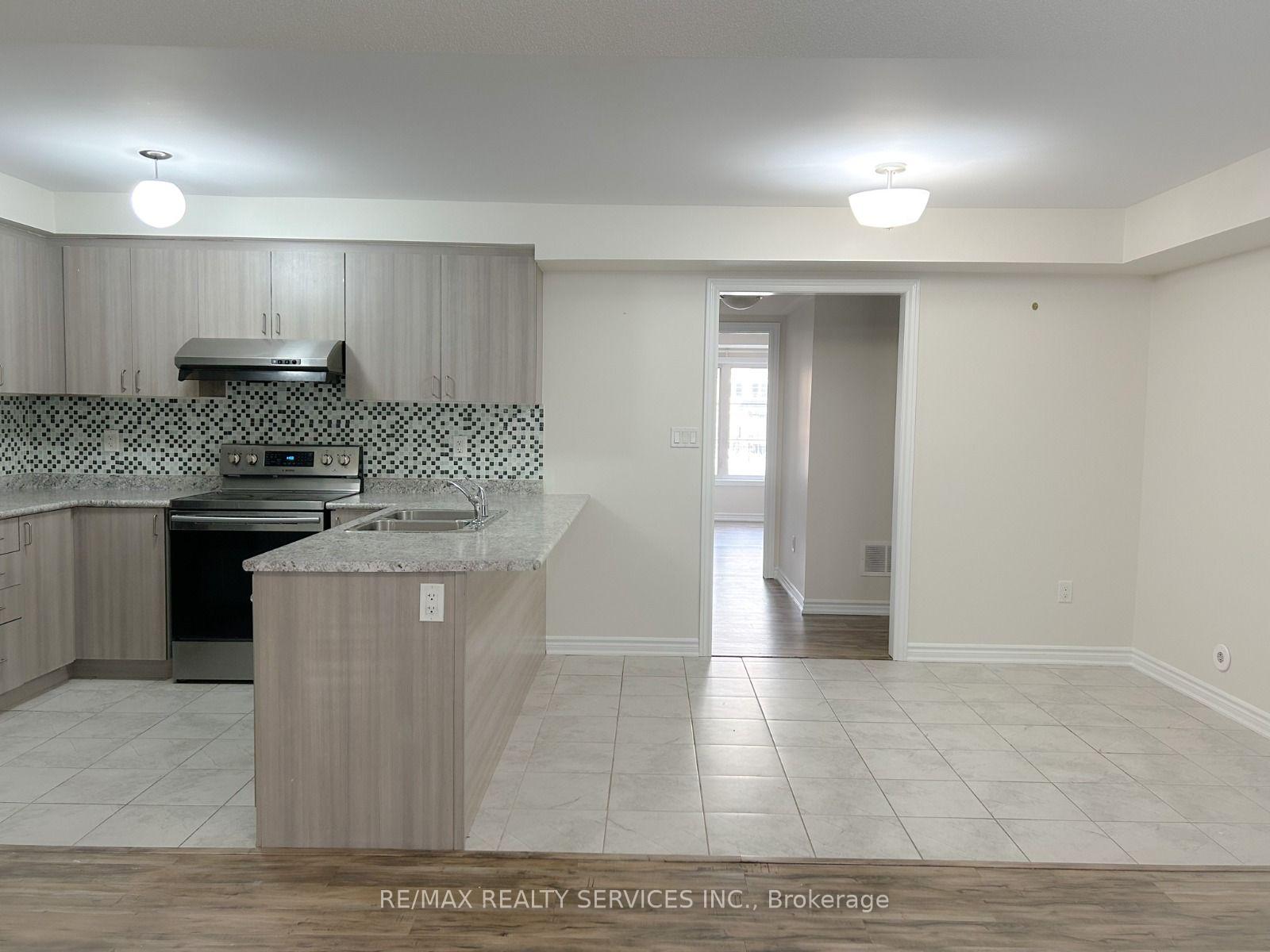 Photo 2 of Unit 141, 200 Veterans Drive, Brampton, Northwest Brampton — HOMEH