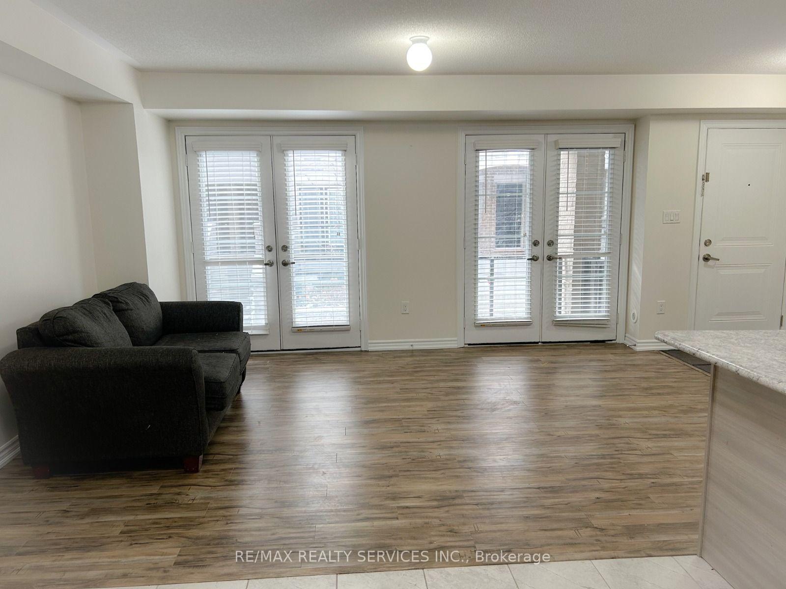 Photo 4 of Unit 141, 200 Veterans Drive, Brampton, Northwest Brampton — HOMEH