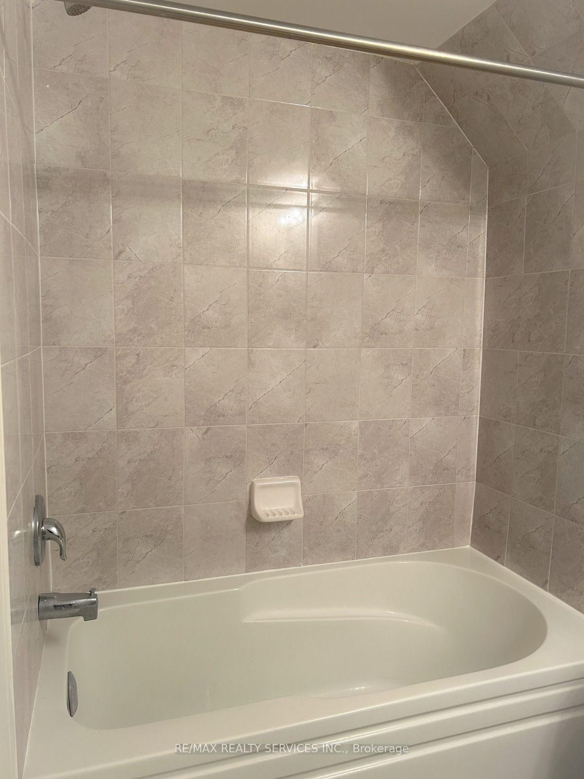 Photo 8 of Unit 141, 200 Veterans Drive, Brampton, Northwest Brampton — HOMEH