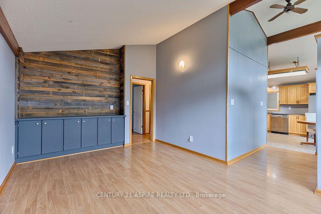 Photo 20 of 31 Selkirk Street, Petawawa, Petawawa — HOMEH