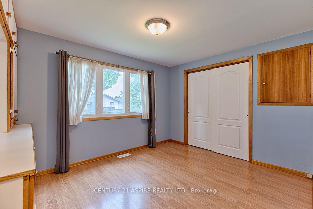 Photo 21 of 31 Selkirk Street, Petawawa, Petawawa — HOMEH