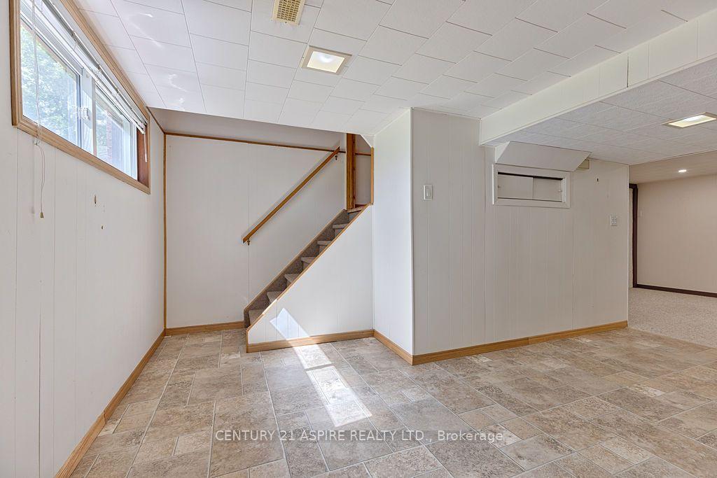 Photo 28 of 31 Selkirk Street, Petawawa, Petawawa — HOMEH