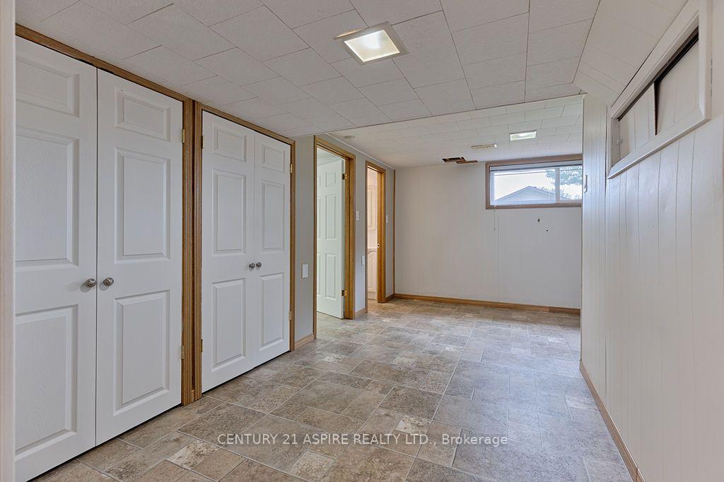 Photo 31 of 31 Selkirk Street, Petawawa, Petawawa — HOMEH