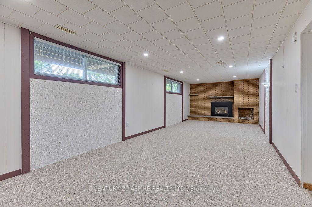 Photo 32 of 31 Selkirk Street, Petawawa, Petawawa — HOMEH