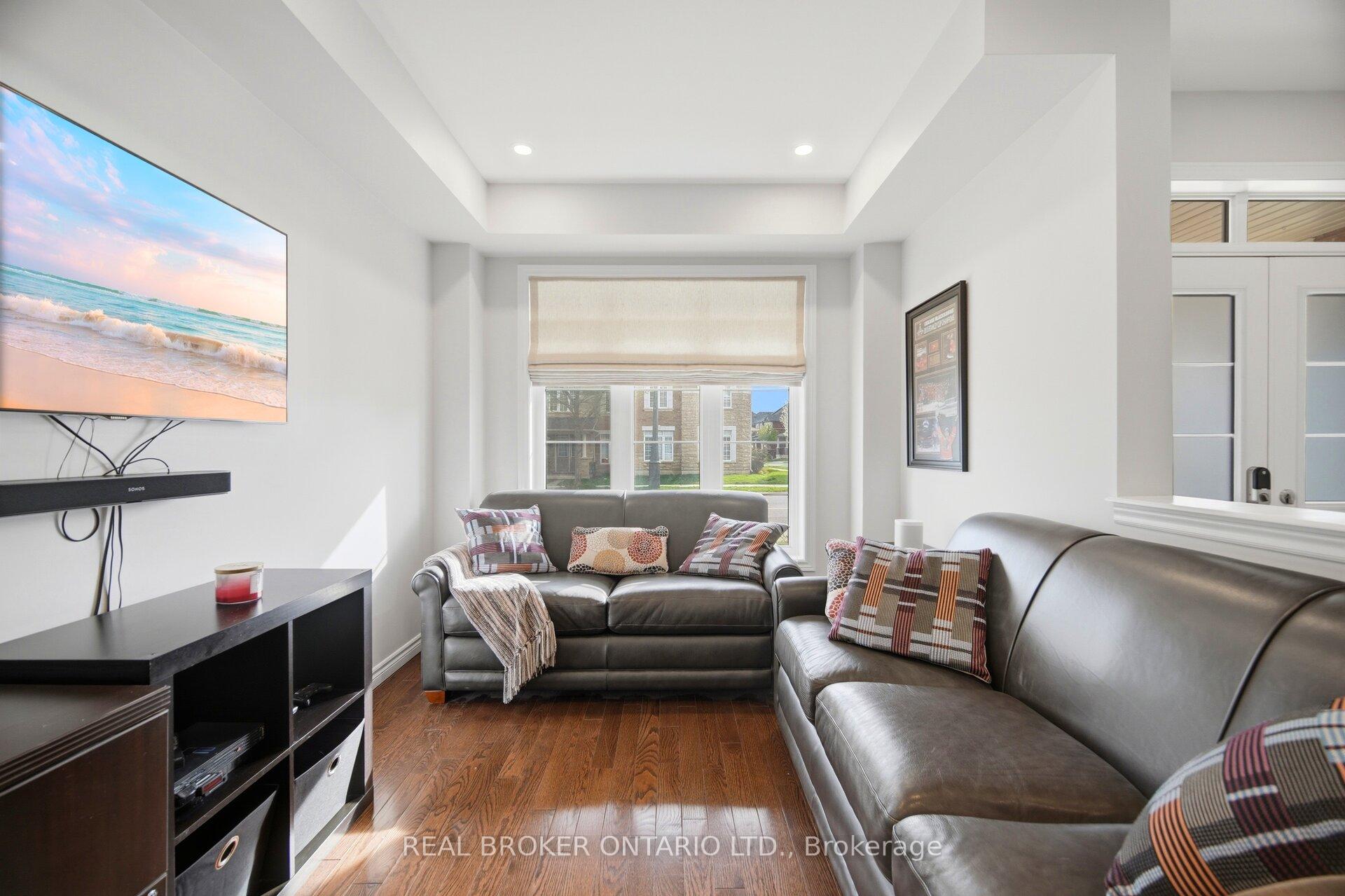 Photo 10 of 3077 Preserve Drive, Oakville, Glenorchy — HOMEH