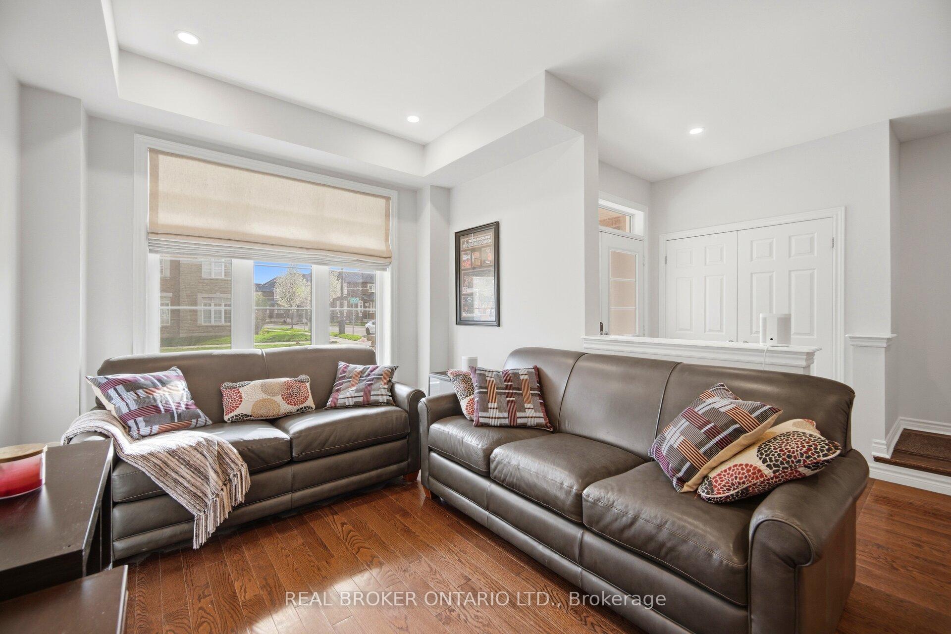 Photo 11 of 3077 Preserve Drive, Oakville, Glenorchy — HOMEH
