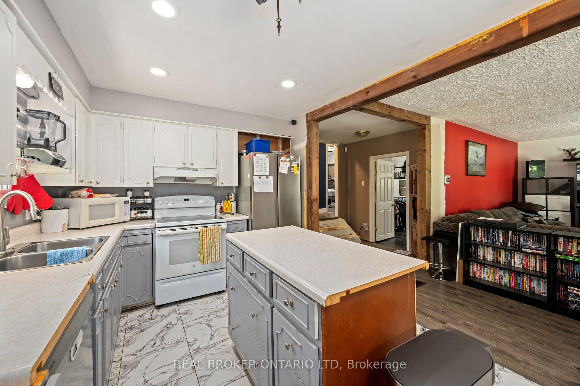 Photo 9 of 15 Middlemiss Avenue, Southwest Middlesex, Middlemiss — HOMEH
