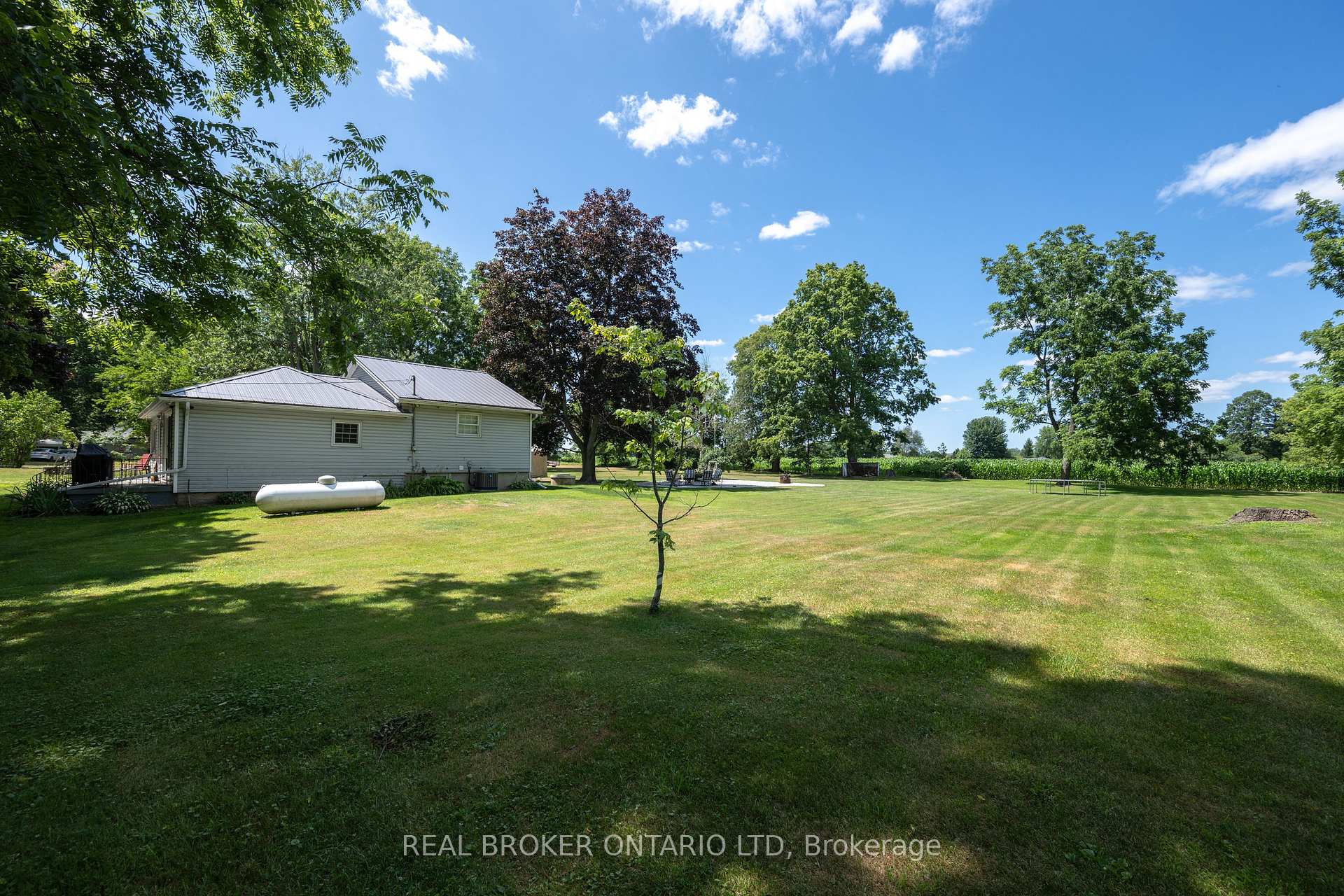 Photo 19 of 15 Middlemiss Avenue, Southwest Middlesex, Middlemiss — HOMEH
