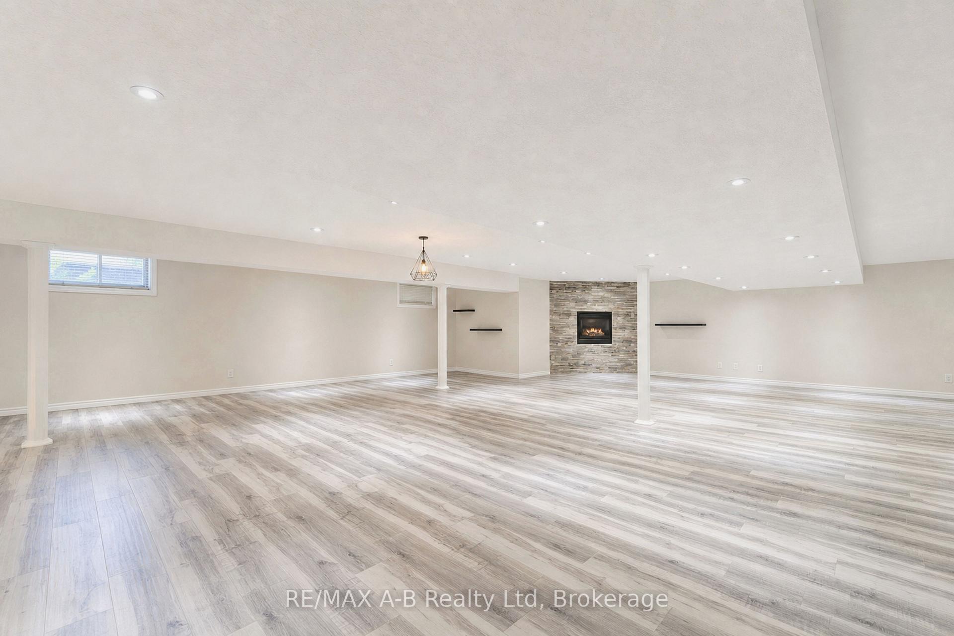 Photo 33 of 70 Kenton Street, West Perth, Mitchell — HOMEH
