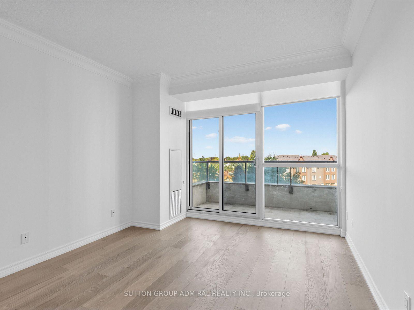 Photo 13 of Unit 408, 88 Promenade Circle, Vaughan, Brownridge — HOMEH