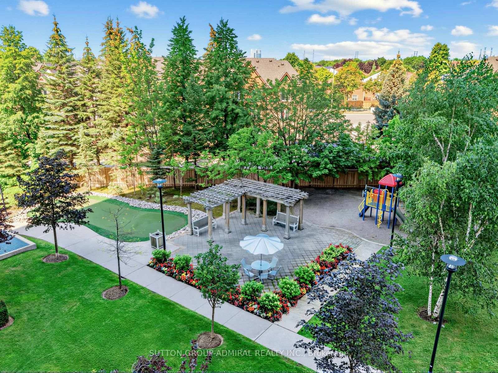 Photo 32 of Unit 408, 88 Promenade Circle, Vaughan, Brownridge — HOMEH