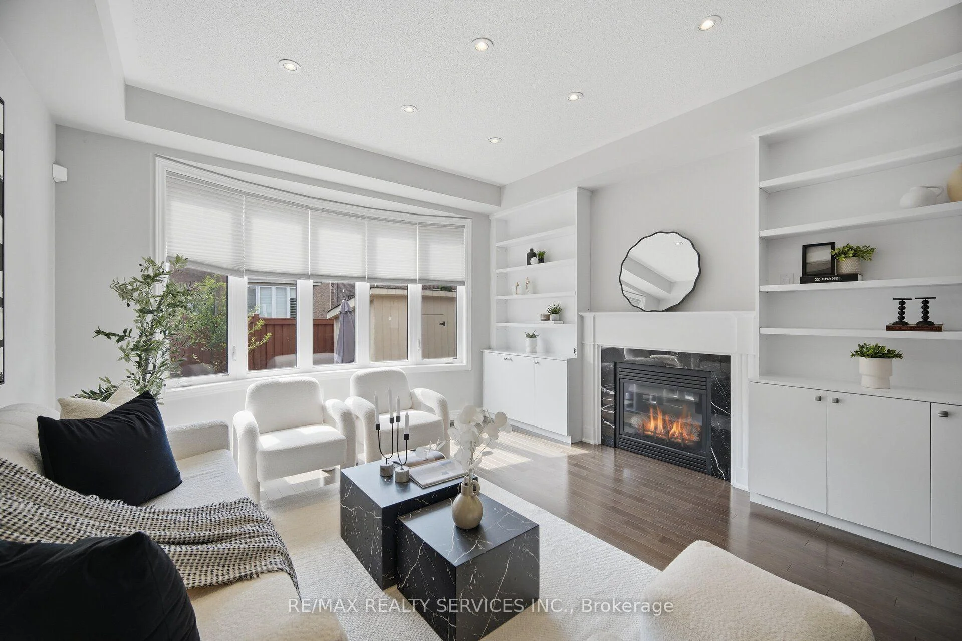Photo 4 of 118 Tundra Road, Caledon, Rural Caledon — HOMEH