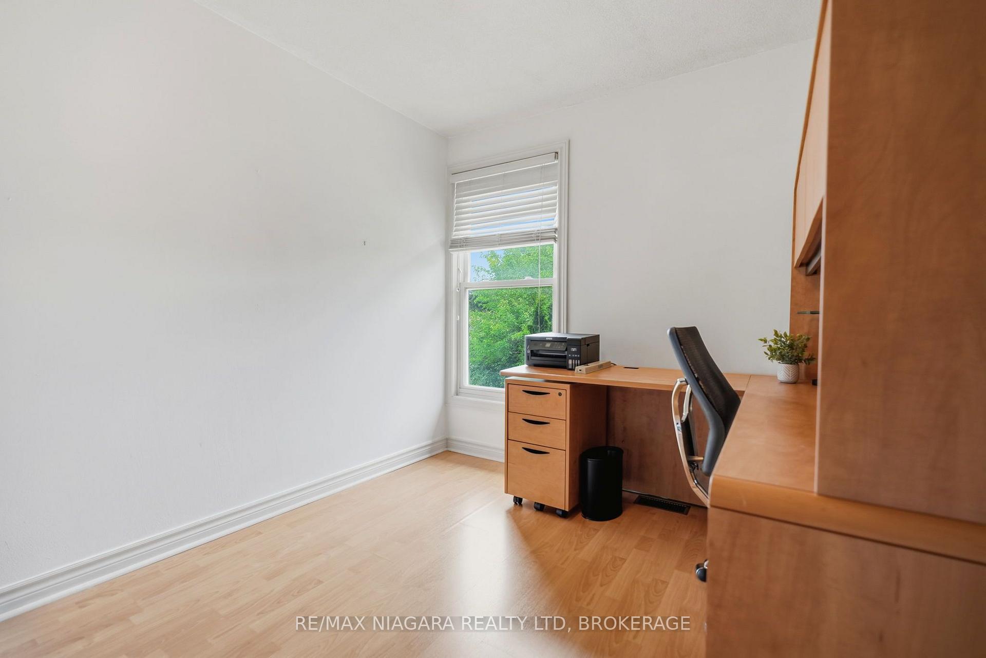 Photo 19 of Unit 24, 122 Lakeshore Road, St. Catharines, Lakeport — HOMEH