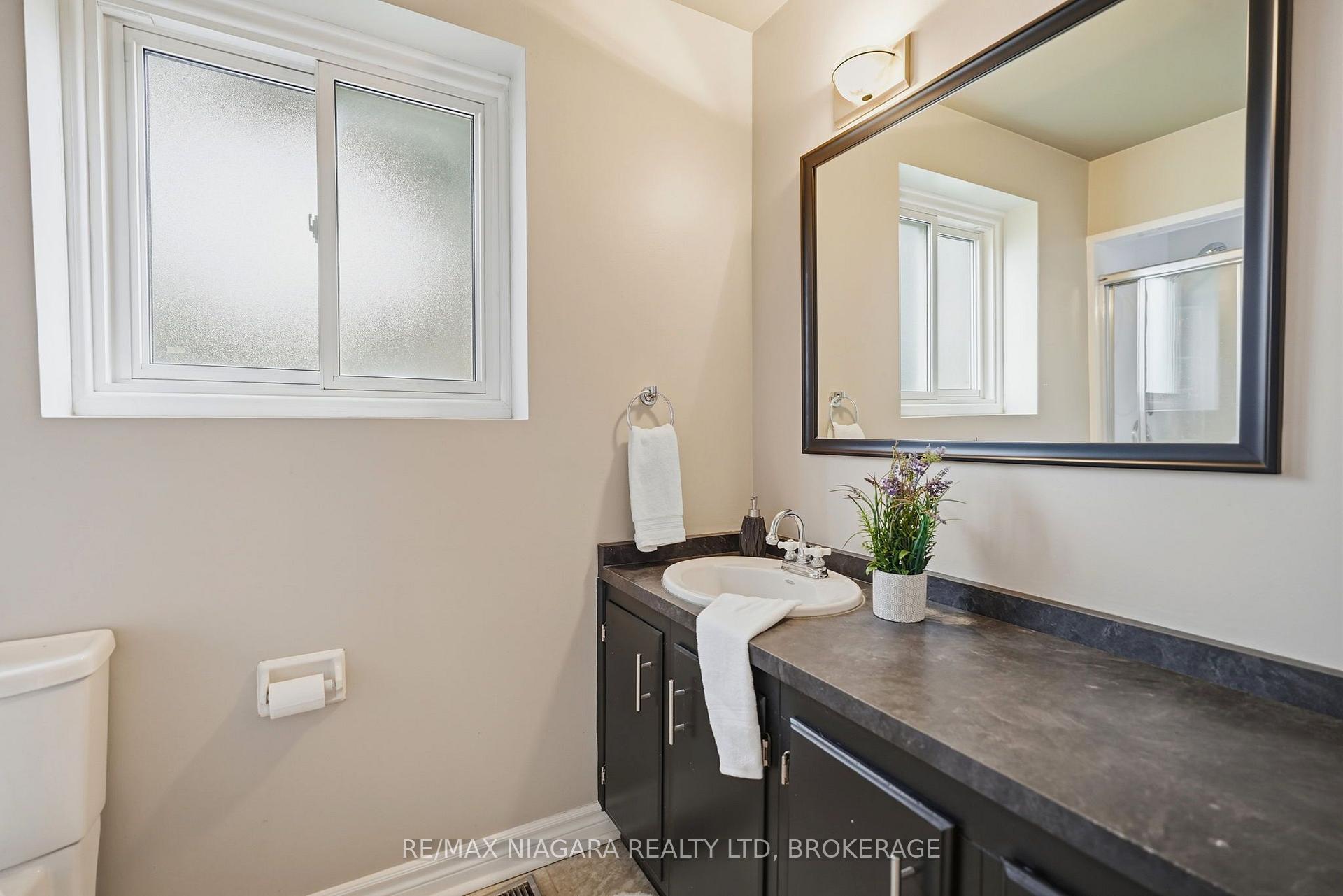 Photo 22 of Unit 24, 122 Lakeshore Road, St. Catharines, Lakeport — HOMEH