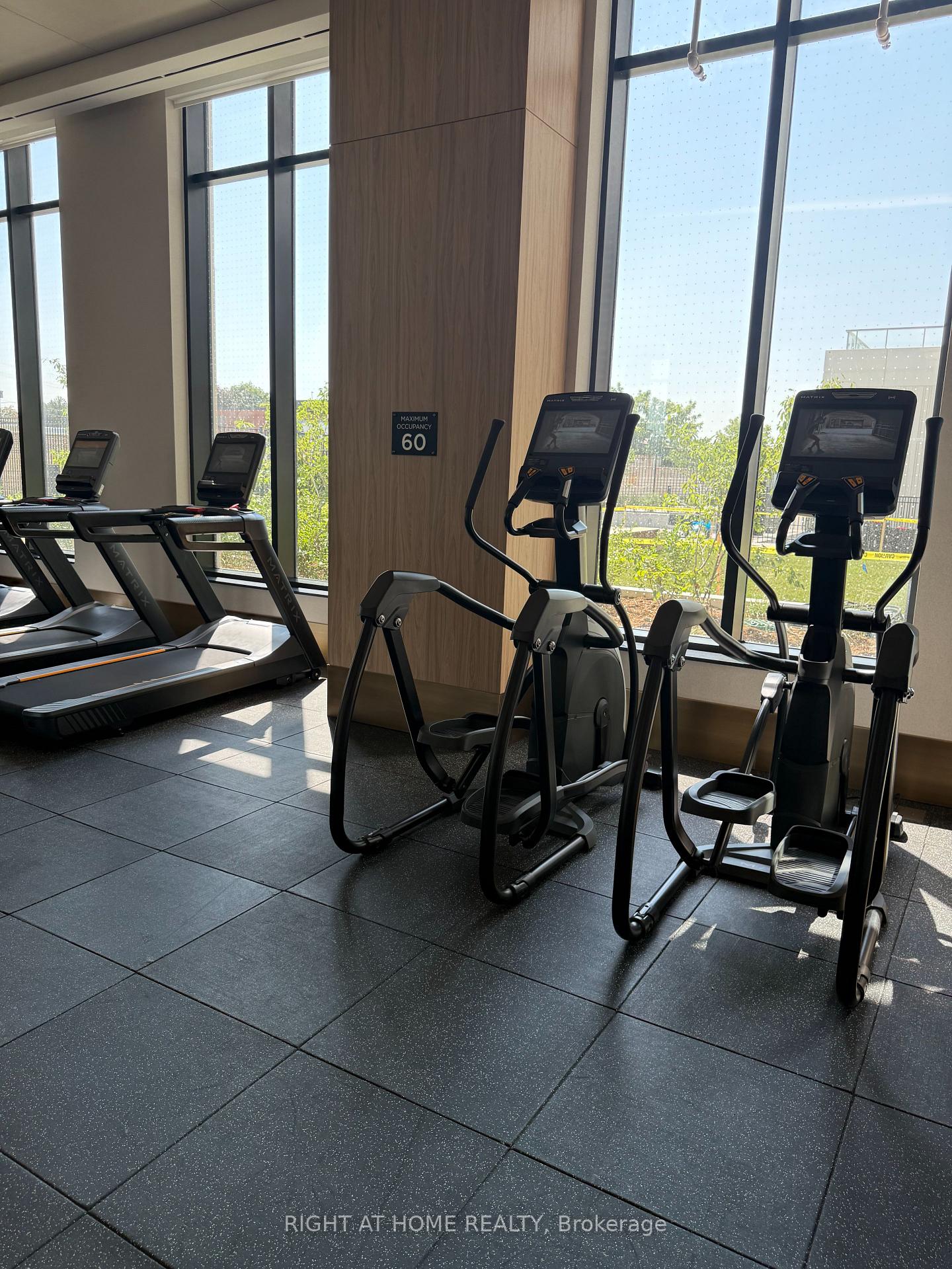 Photo 15 of Unit 603, 21 Meadowvale Road, Vaughan, Concord — HOMEH
