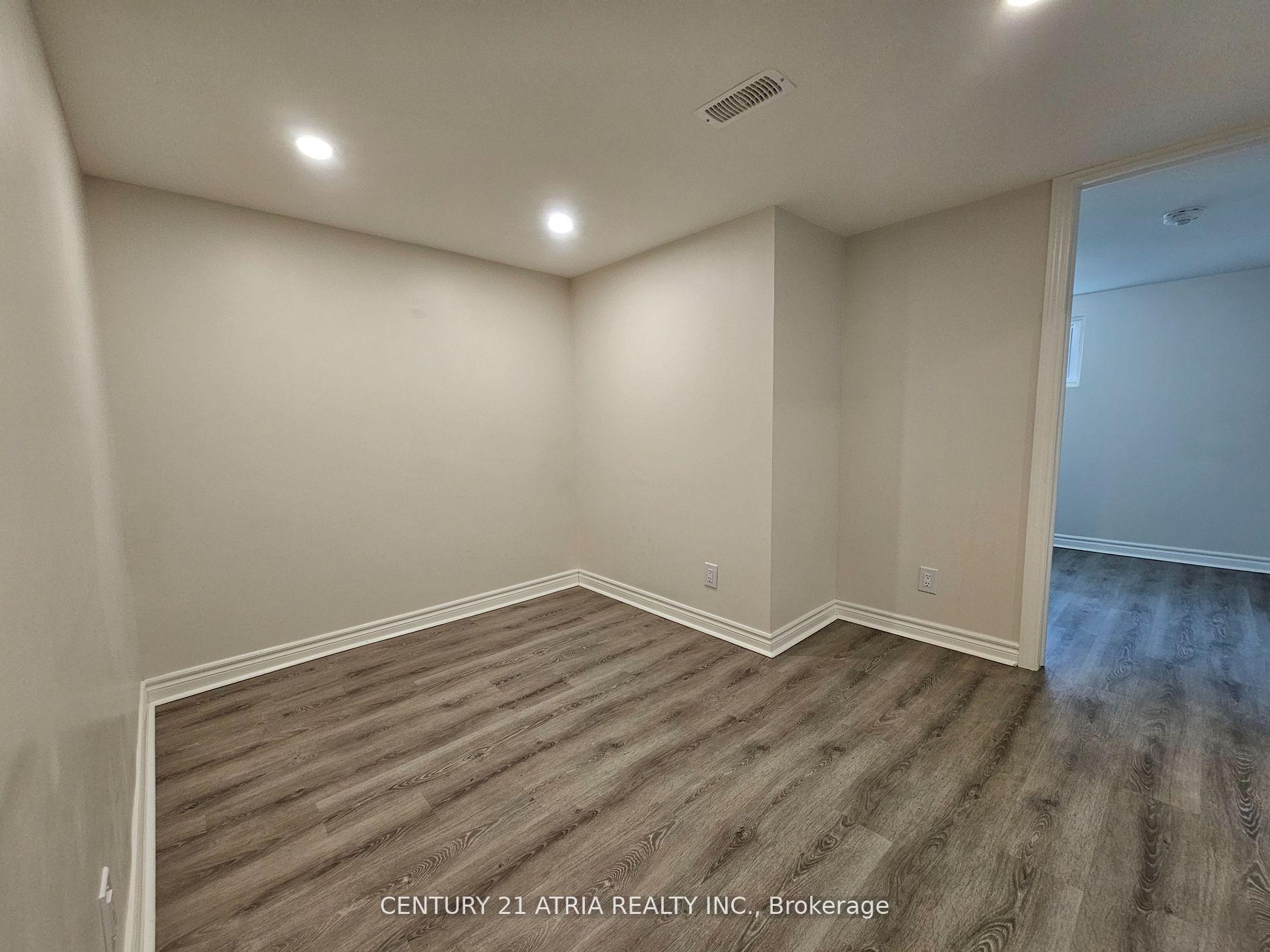 Photo 3 of Unit Lower, 733 Balaton Avenue, Pickering, Bay Ridges — HOMEH