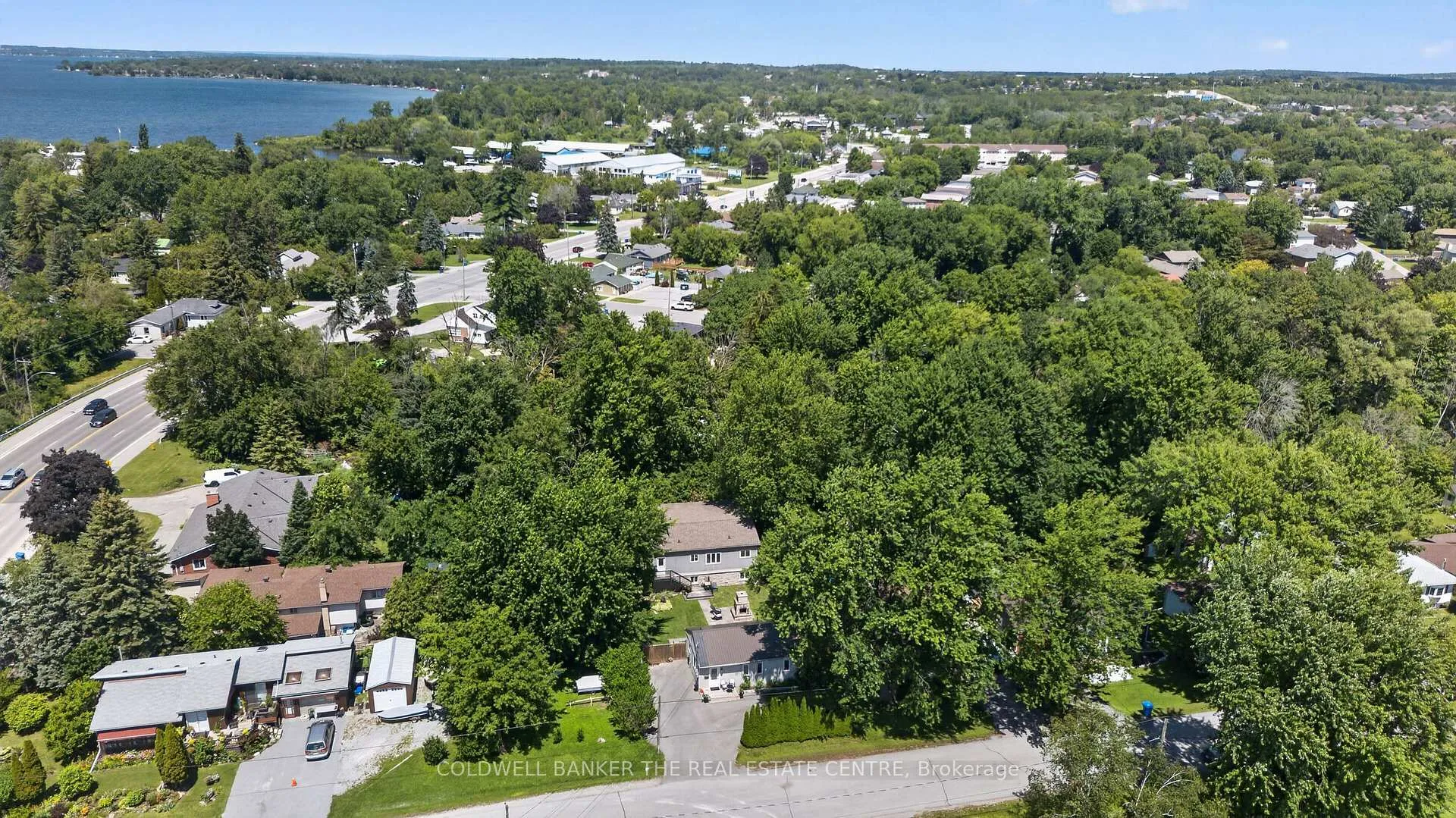 Photo 14 of 176 Pleasant Boulevard, Georgina, Keswick South — HOMEH
