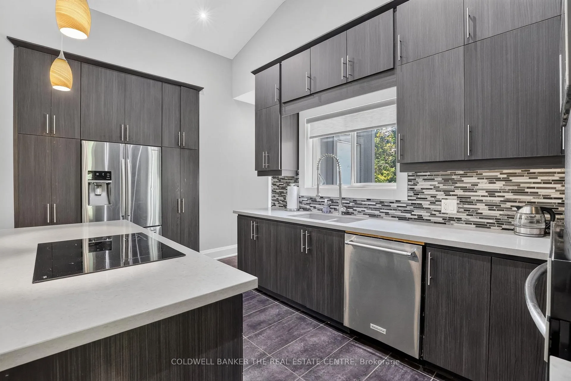 Photo 25 of 176 Pleasant Boulevard, Georgina, Keswick South — HOMEH