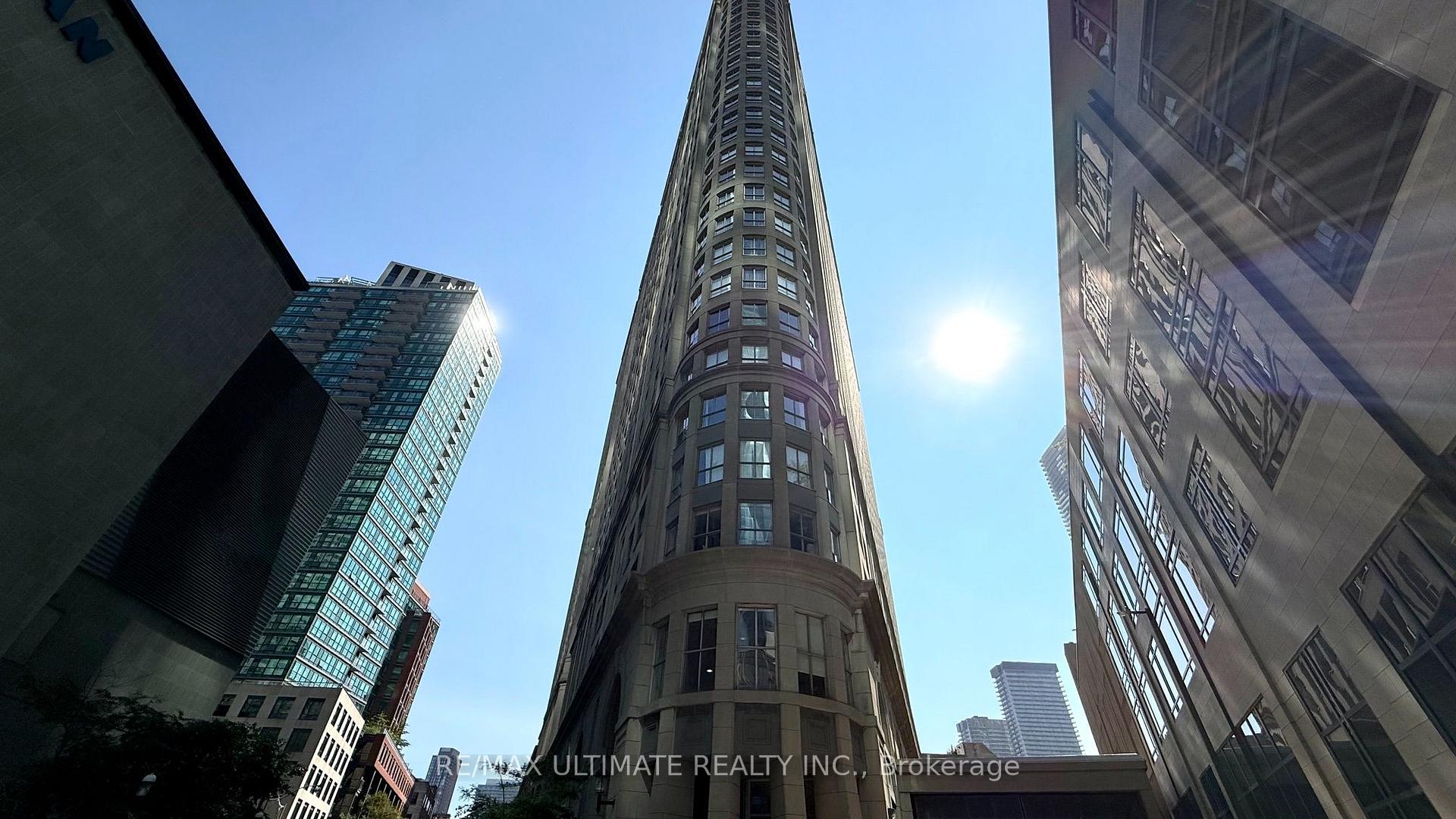 Photo 1 of Unit 913, 25 The Esplanade, Toronto, Waterfront Communities — HOMEH