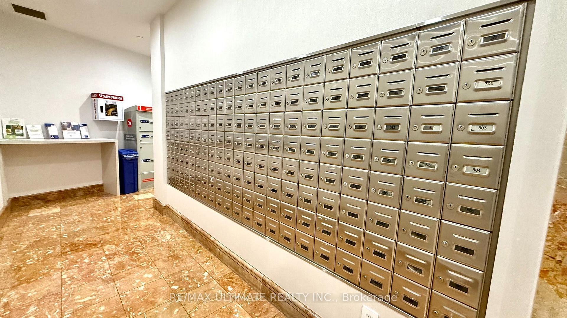 Photo 5 of Unit 913, 25 The Esplanade, Toronto, Waterfront Communities — HOMEH