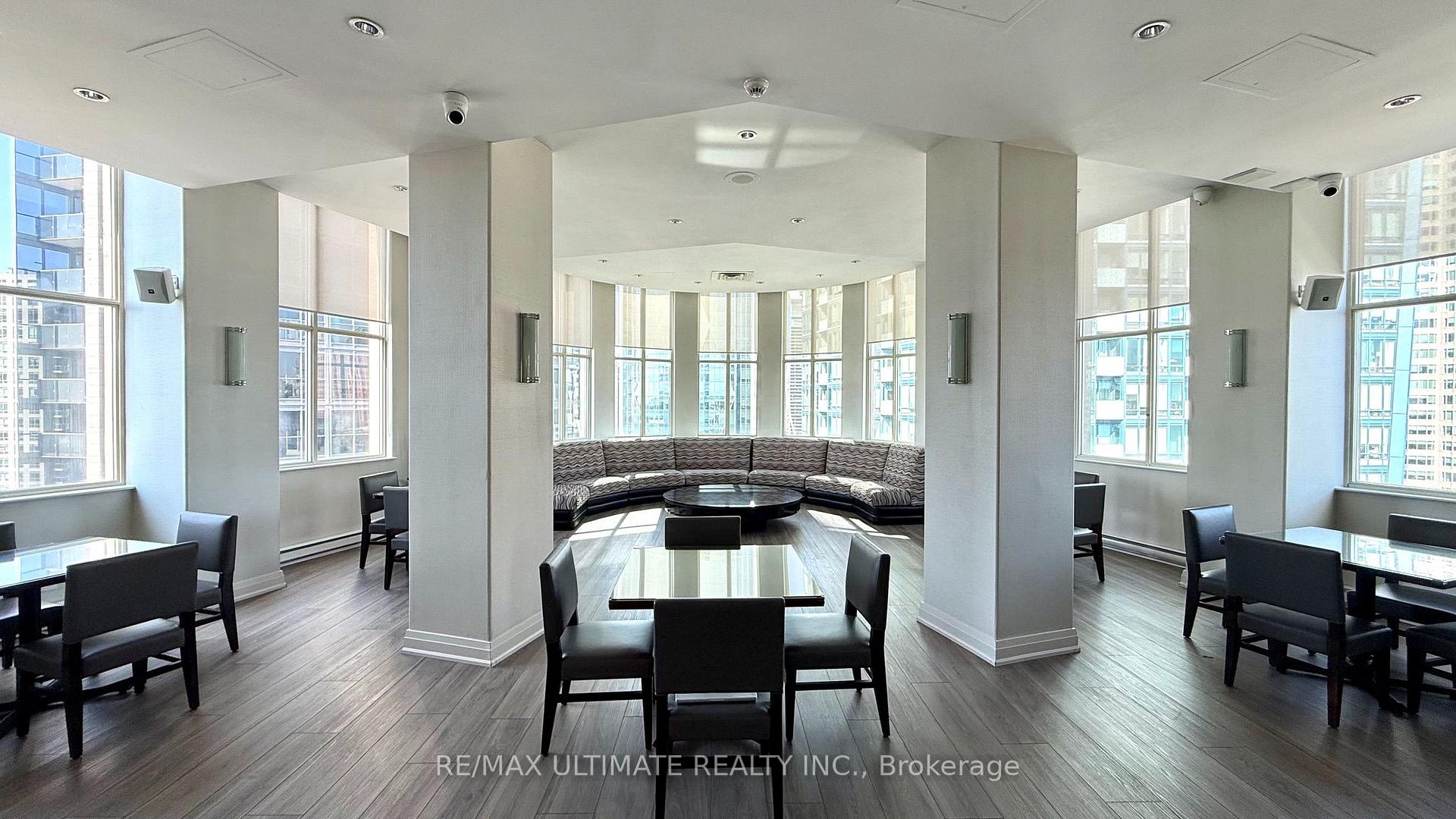 Photo 32 of Unit 913, 25 The Esplanade, Toronto, Waterfront Communities — HOMEH