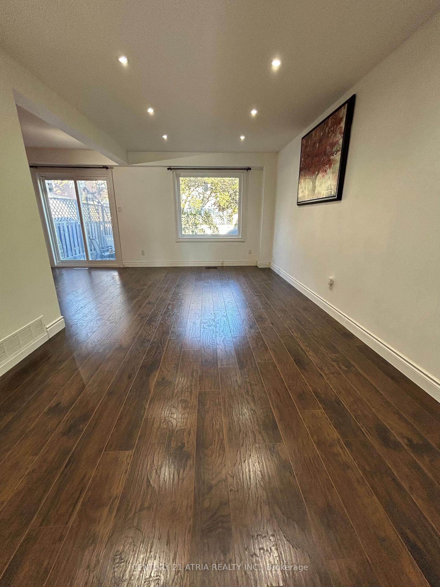 Photo 8 of 87 Avenue Road, Richmond Hill, North Richvale — HOMEH