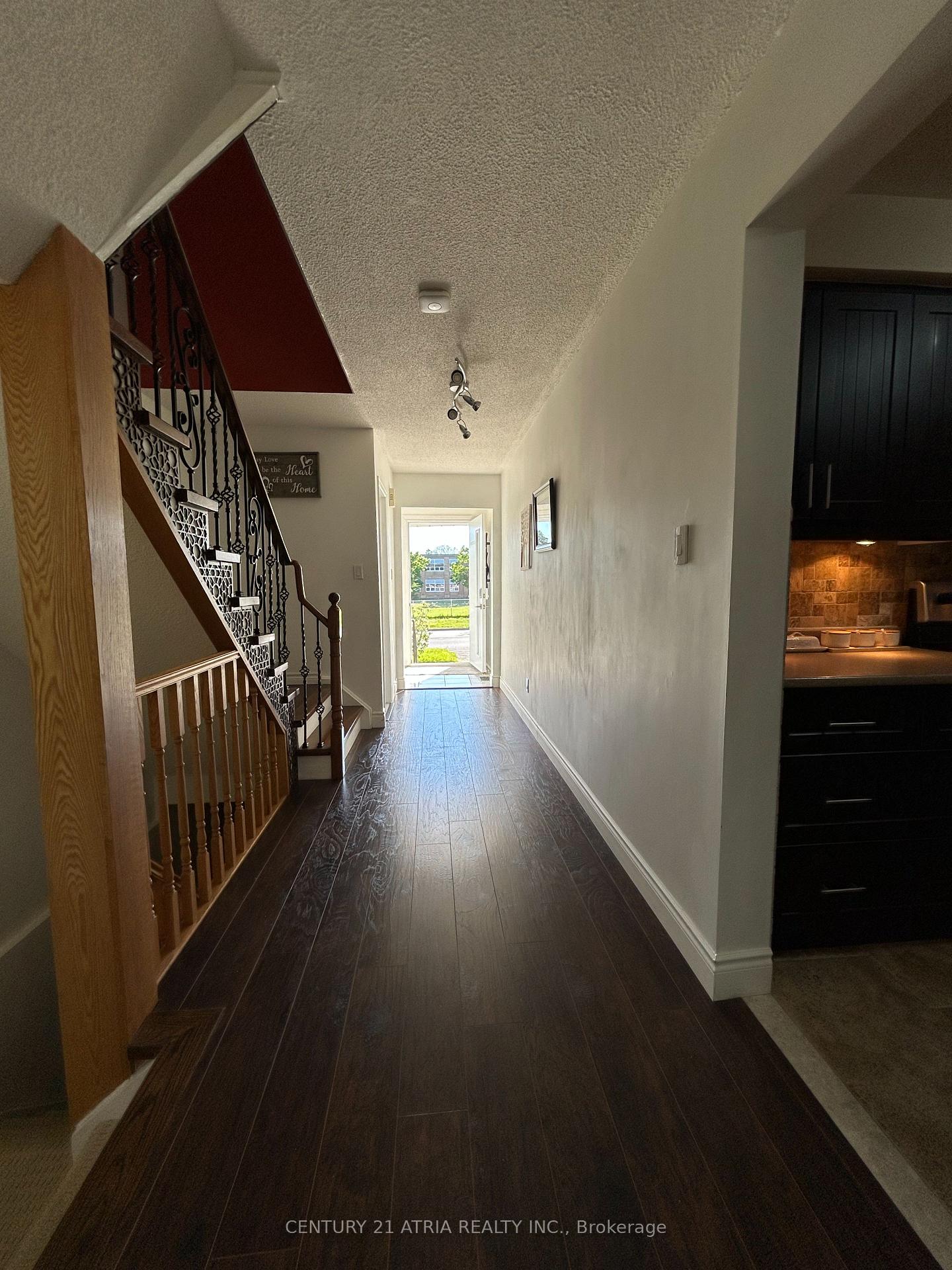 Photo 12 of 87 Avenue Road, Richmond Hill, North Richvale — HOMEH