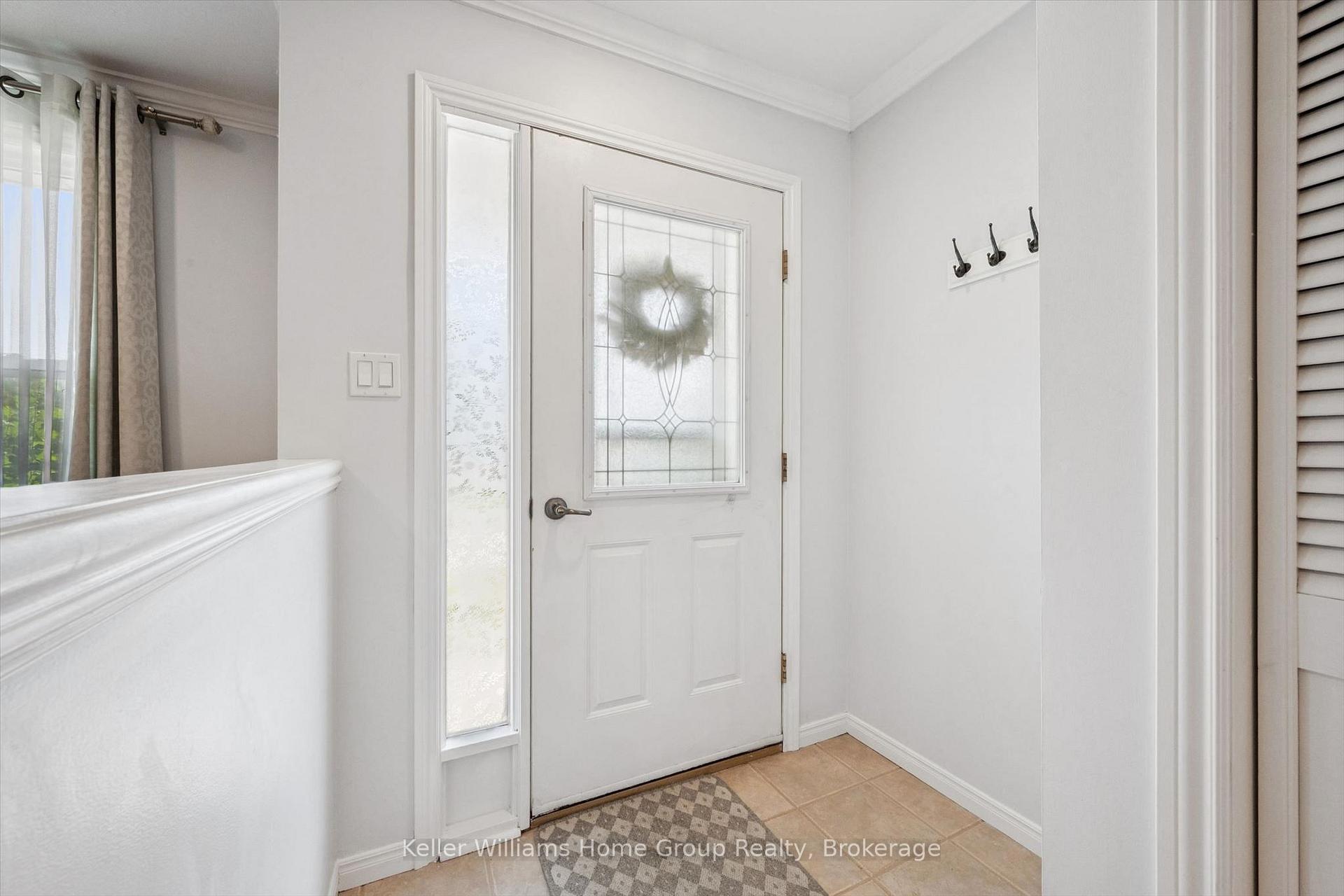 Photo 7 of 51 Dunhill Crescent, Guelph, Willow West/Sugarbush/West Acres — HOMEH