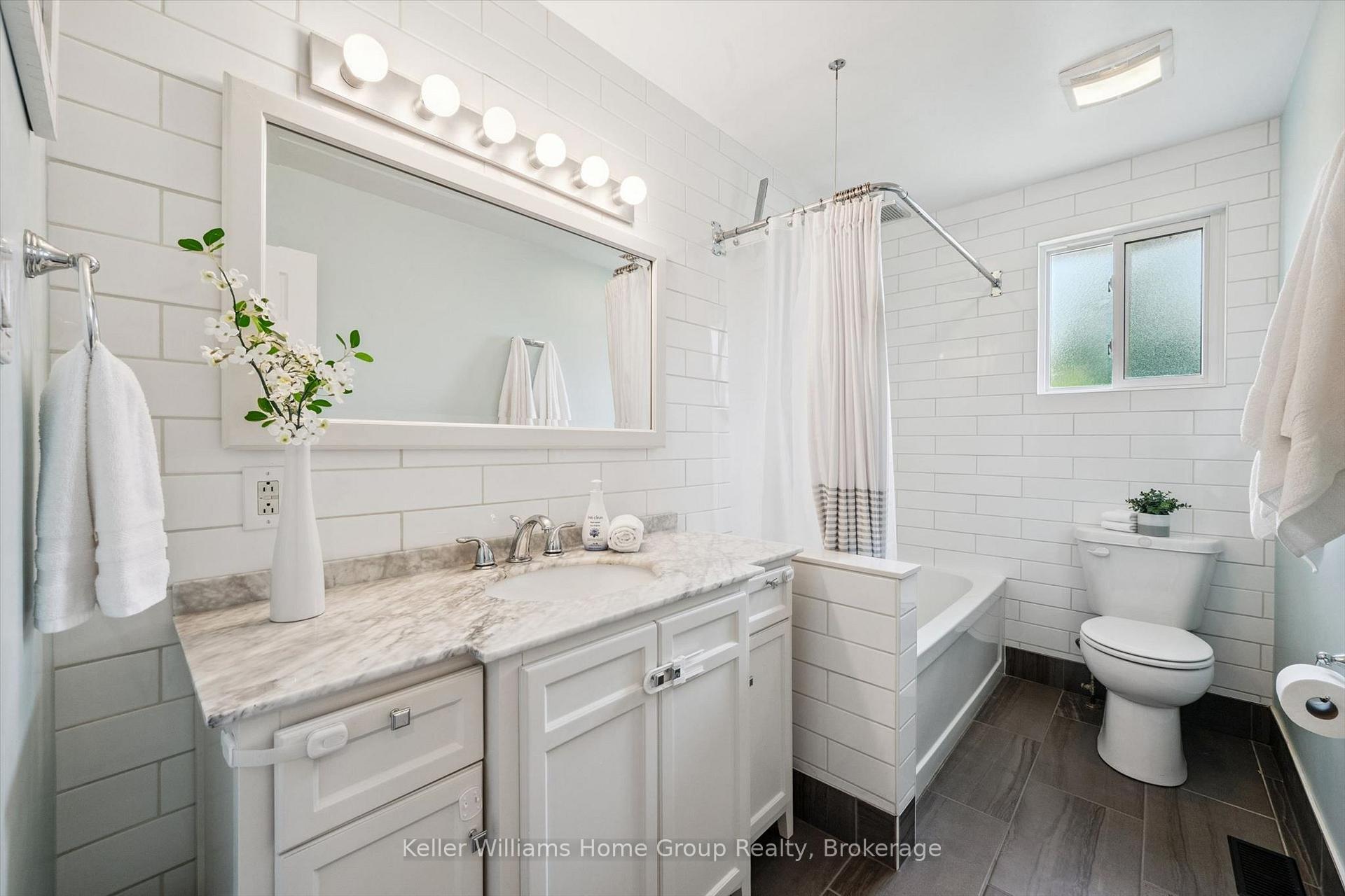 Photo 24 of 51 Dunhill Crescent, Guelph, Willow West/Sugarbush/West Acres — HOMEH