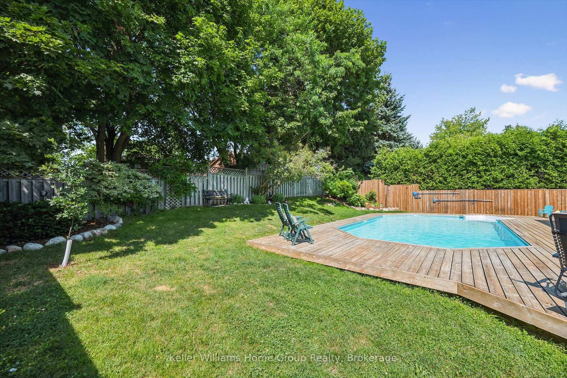 Photo 40 of 51 Dunhill Crescent, Guelph, Willow West/Sugarbush/West Acres — HOMEH