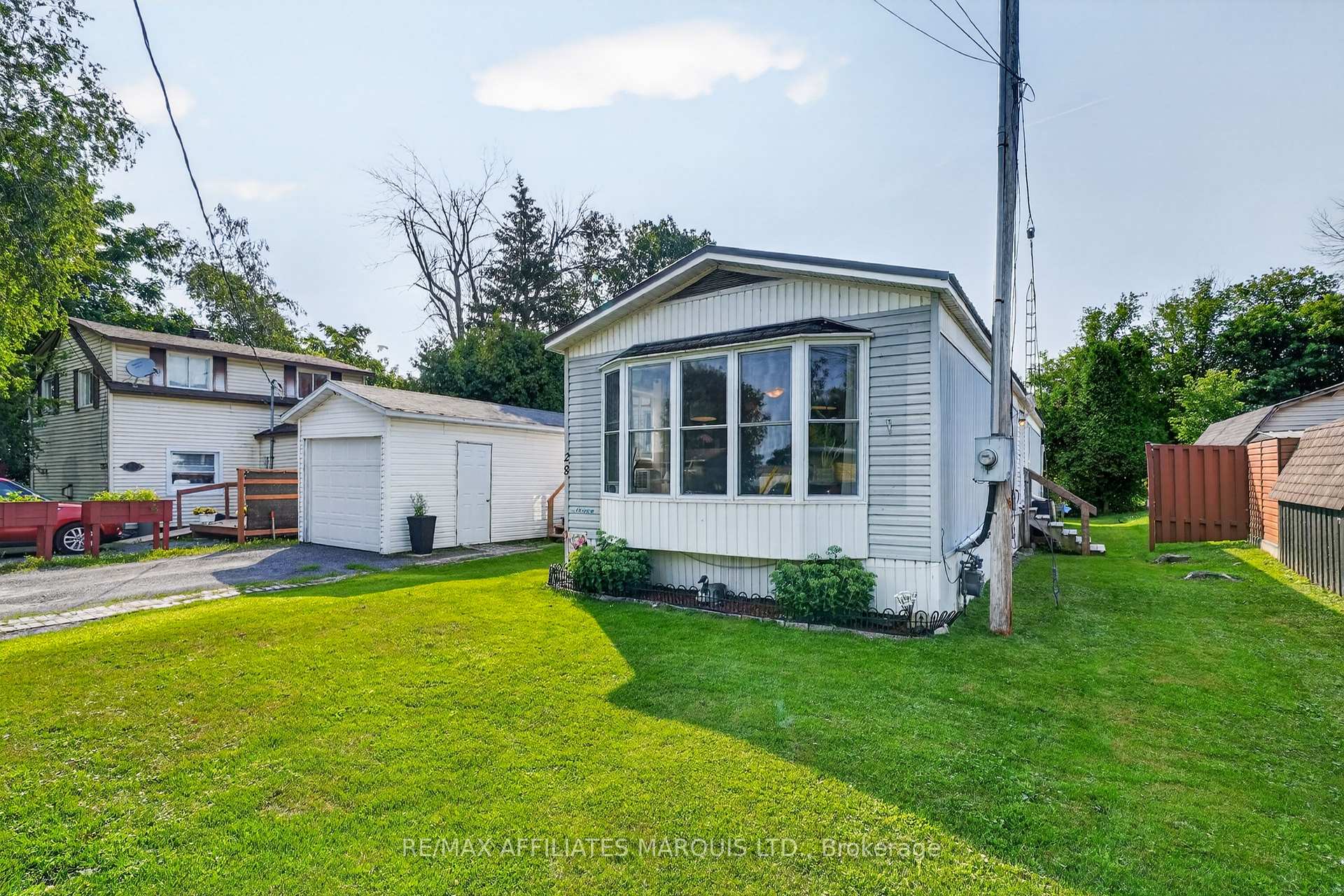 Photo 2 of 28 Thomas Street, South Glengarry, Lancaster — HOMEH