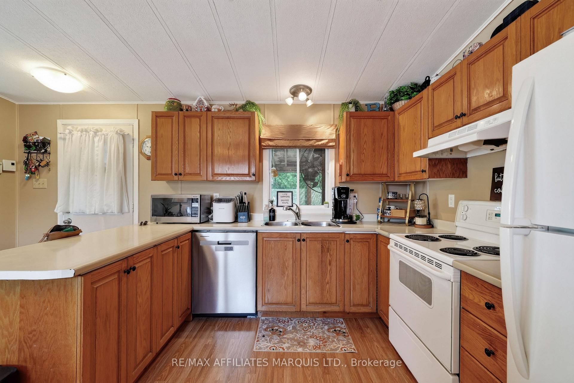 Photo 16 of 28 Thomas Street, South Glengarry, Lancaster — HOMEH