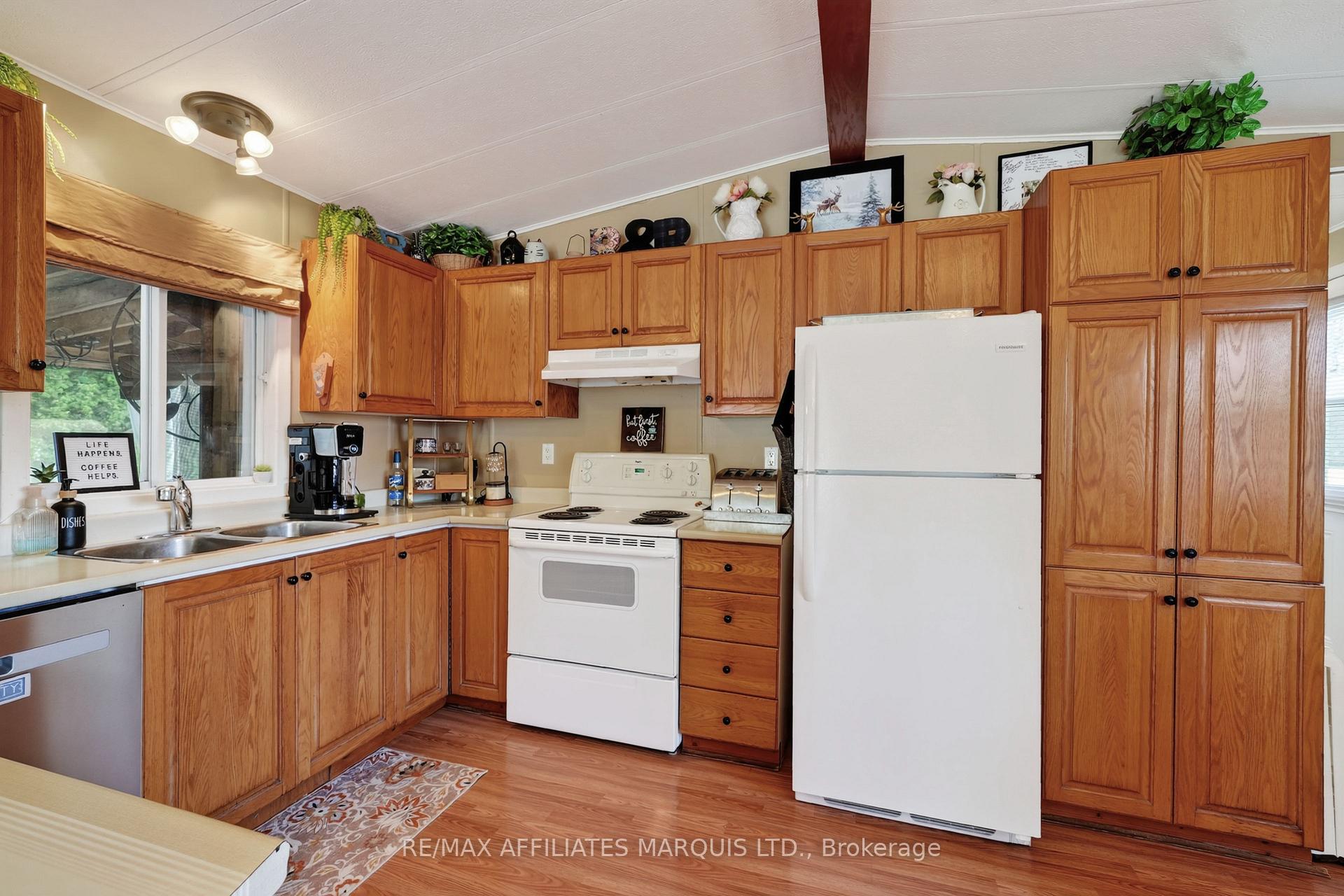 Photo 17 of 28 Thomas Street, South Glengarry, Lancaster — HOMEH